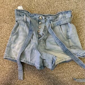 American eagle shorts size 10